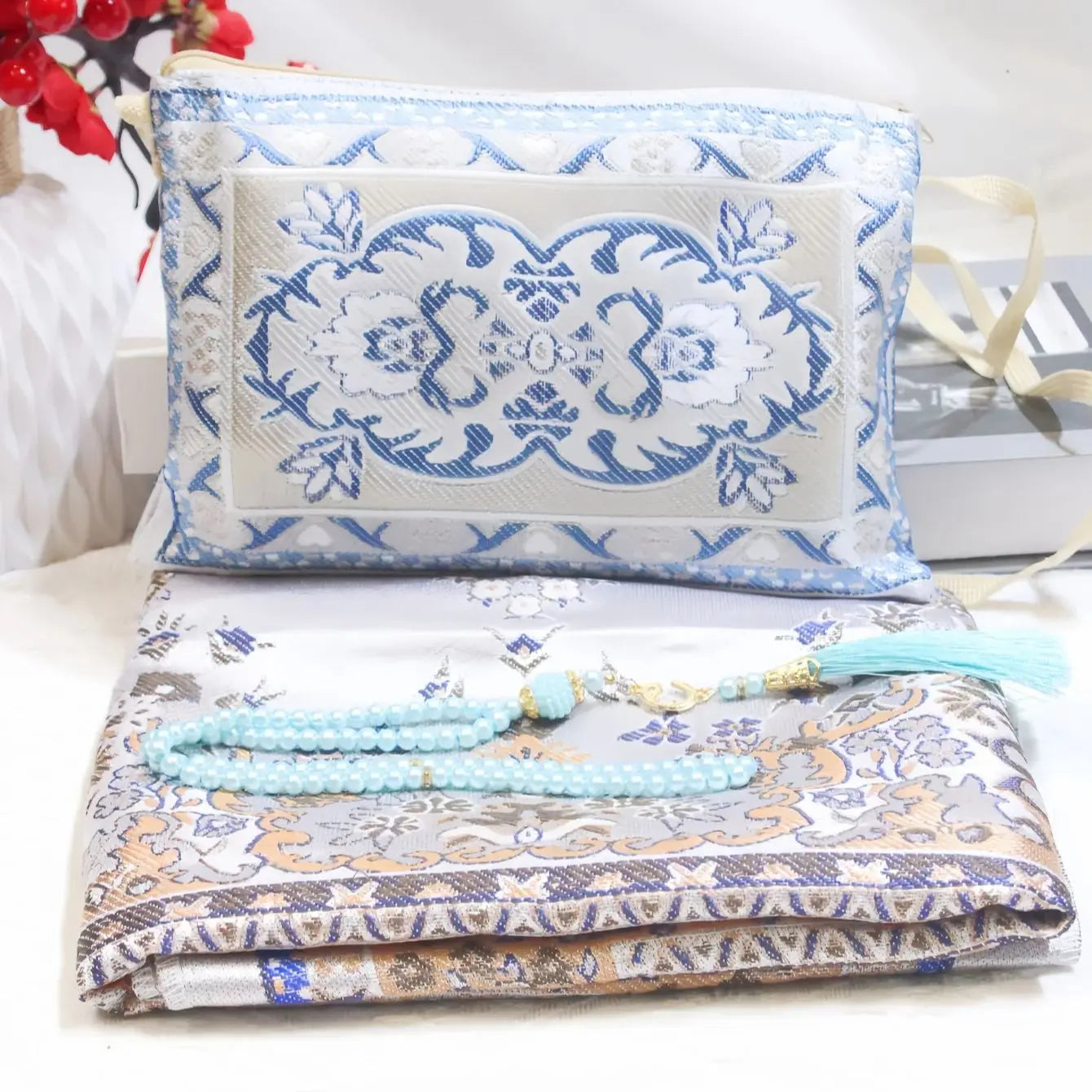 Travel prayer set — mat, tasbih & bag