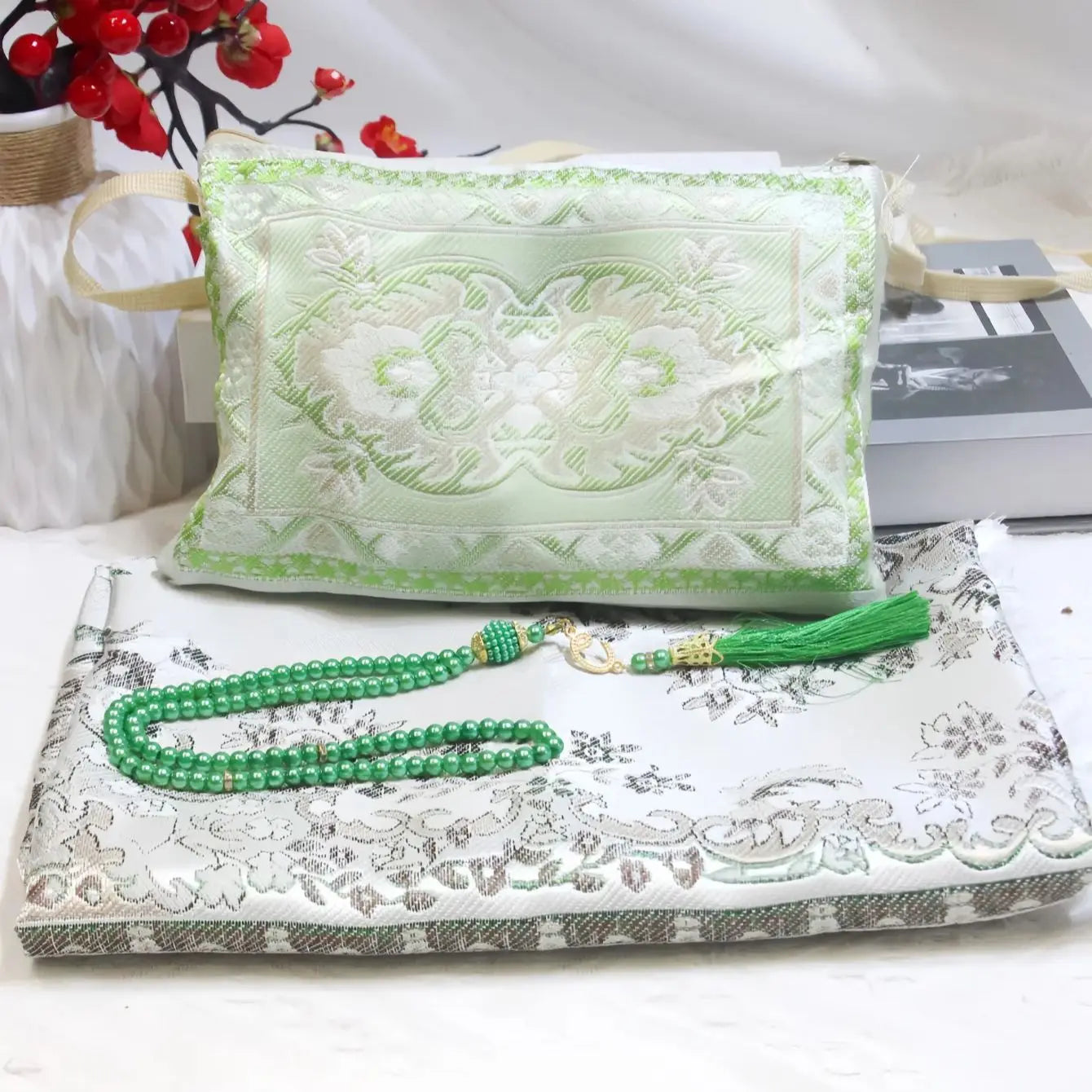 Travel prayer set — mat, tasbih & bag