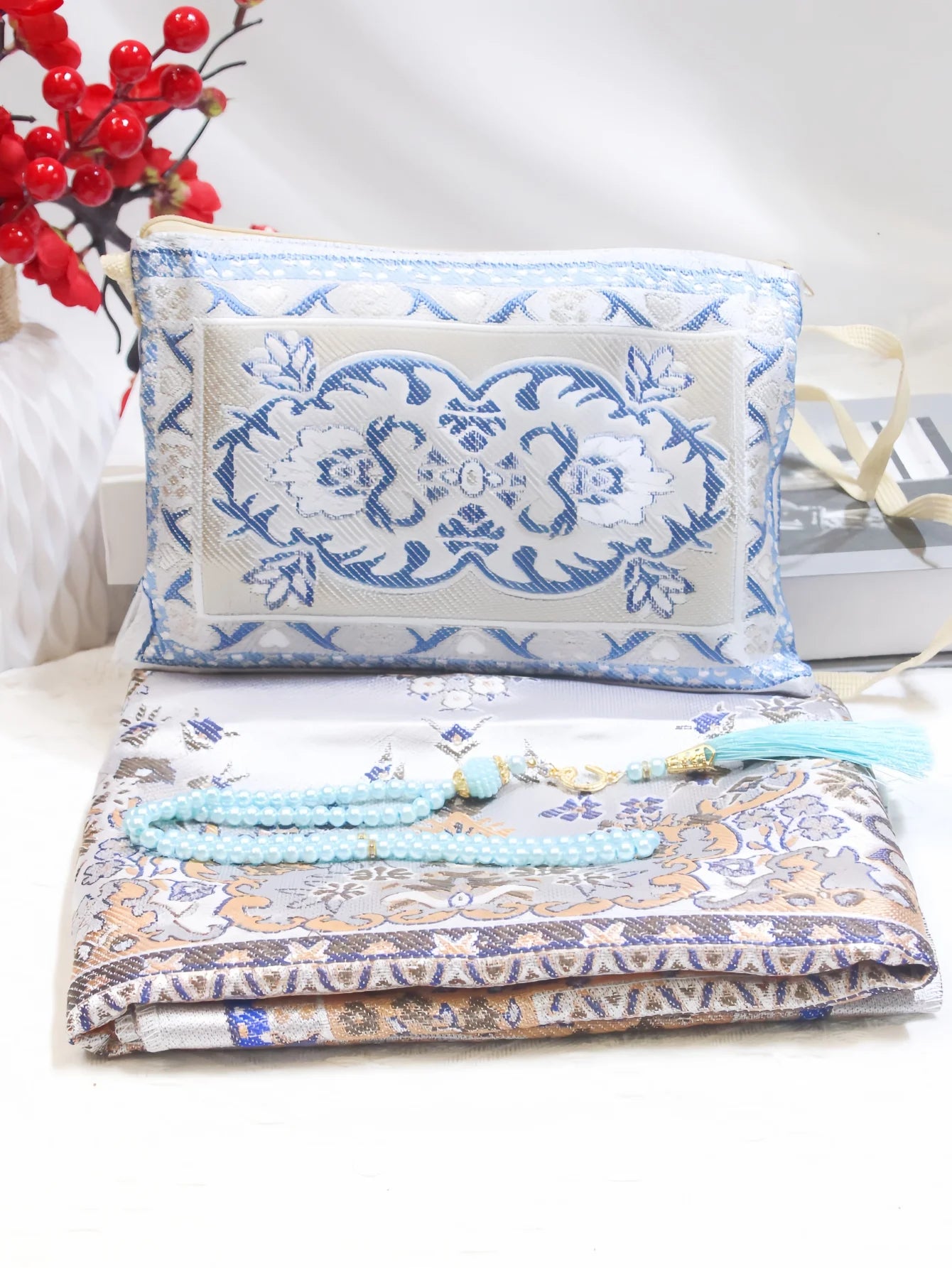 Travel prayer set — mat, tasbih & bag